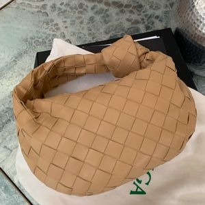 Bottega Veneta Jodie mini knotted intrecciato leather tote ❤️